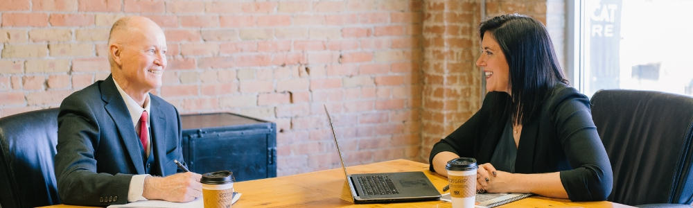 how to hire a marketing manager